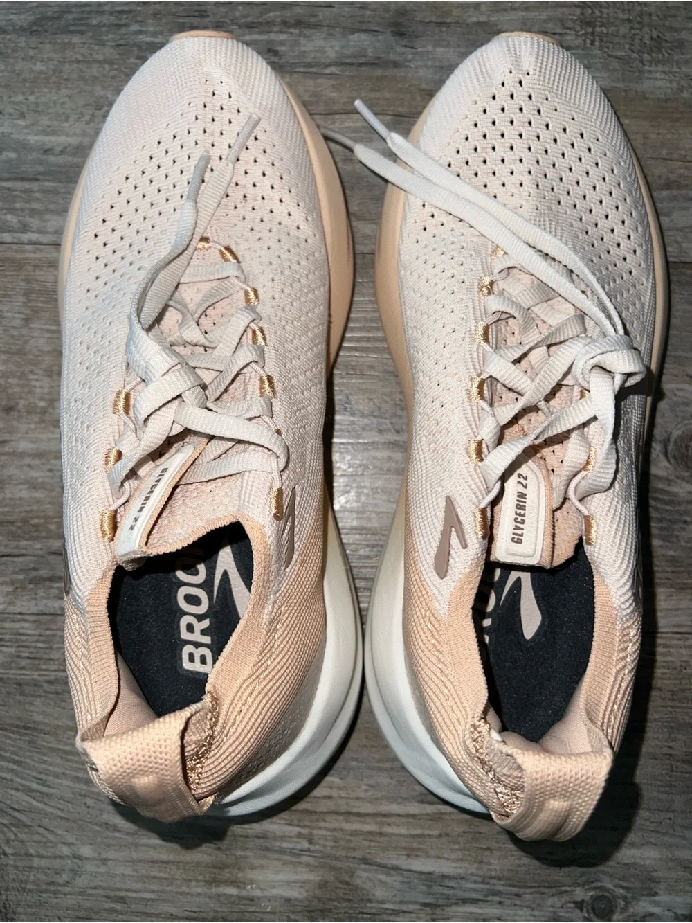 Brooks Women’s Glycerin Stealthfit 22 Neutral Running Shoe, Beige | US Size 8 - Picture 6 of 8